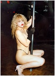 Courtney Love nude