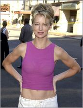 Cynthia Watros Nude Pictures