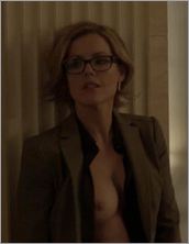 Kathleen Robertson Nude Pictures