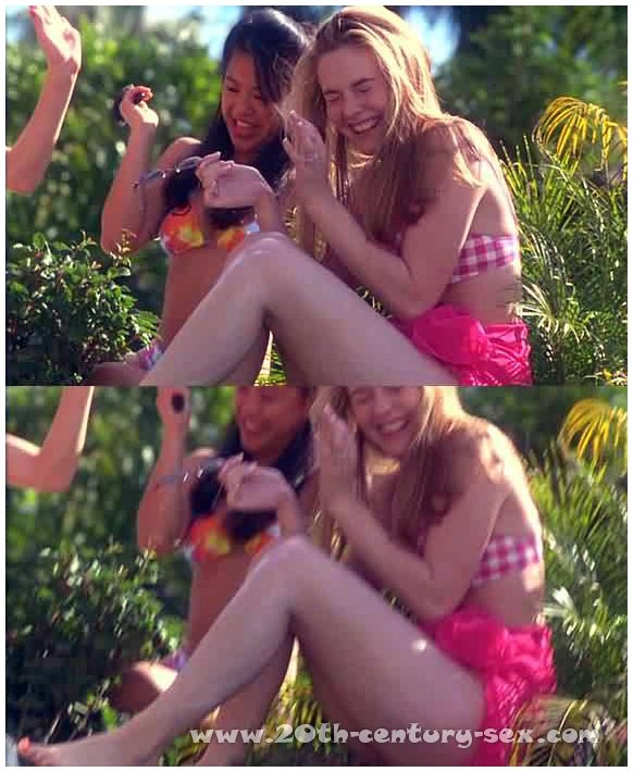 Alicia silverstone nudity - 🧡 What happened to Clueless star Alicia Silver...