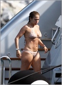 Jennifer Lopez Nude Pictures