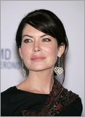 Lara Flynn Boyle Nude Pictures