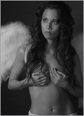 Lexa Doig Nude Pictures