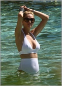 Uma Thurman Nude Pictures