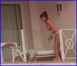 Elizabeth Hurley nude